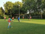 Eerste training S.K.N.W.K. JO17-1 seizoen 2021-2022 (32/41)